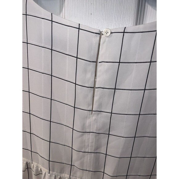 LOFT Ann Taylor Plus Blouse Womens Sz 16 Windowpane Ivory Flare Ruffle Sleeve - Picture 5 of 8